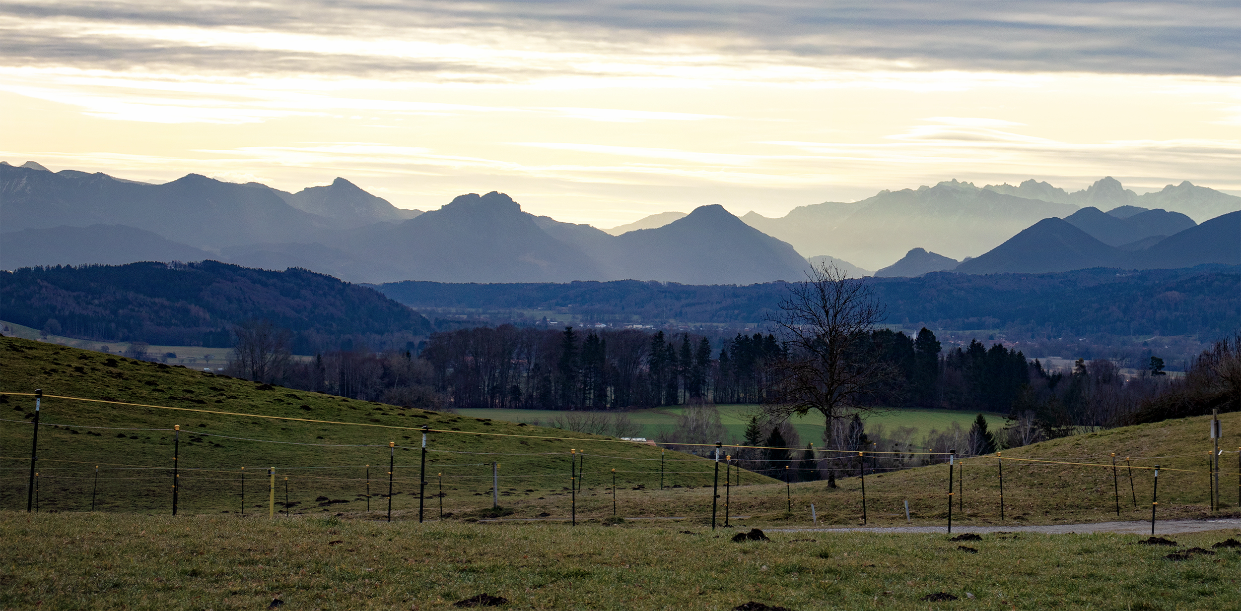 🇩🇪 Rosenheimer Land: Bergblick Aschbach bei Feldkirchen-Westerham (22.02.23)