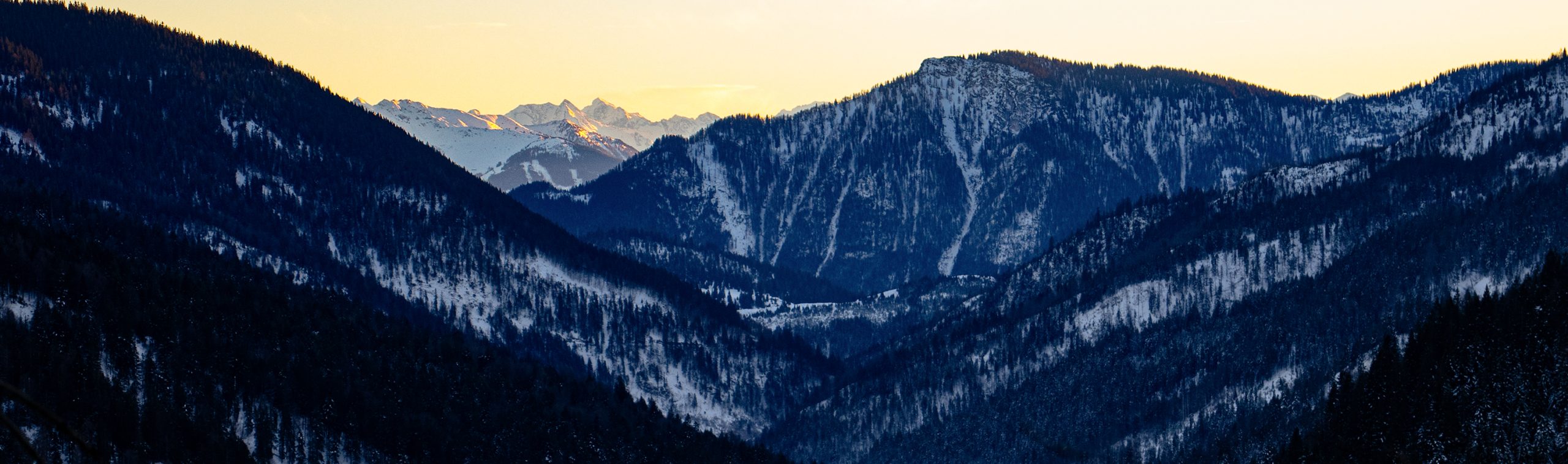 🇩🇪 Mangfallgebirge: Blaue Stunde an der Rotwand (28.12.24)