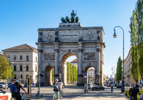 München_Altstadt_Siegestor_1 Kopie